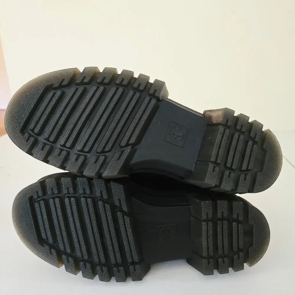 Dr. Martens Audrick Nappa Lux Mary Janes Women’s 7 Black NWT